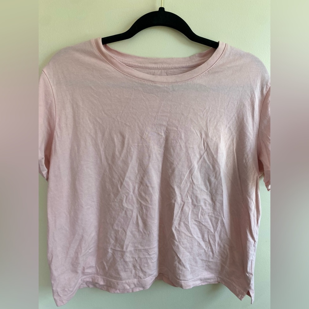 free assembly pink crop tee